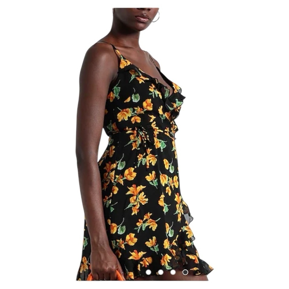 TOPSHOP black floral wrap minidress size 8 NWT B-17 - Picture 6 of 7